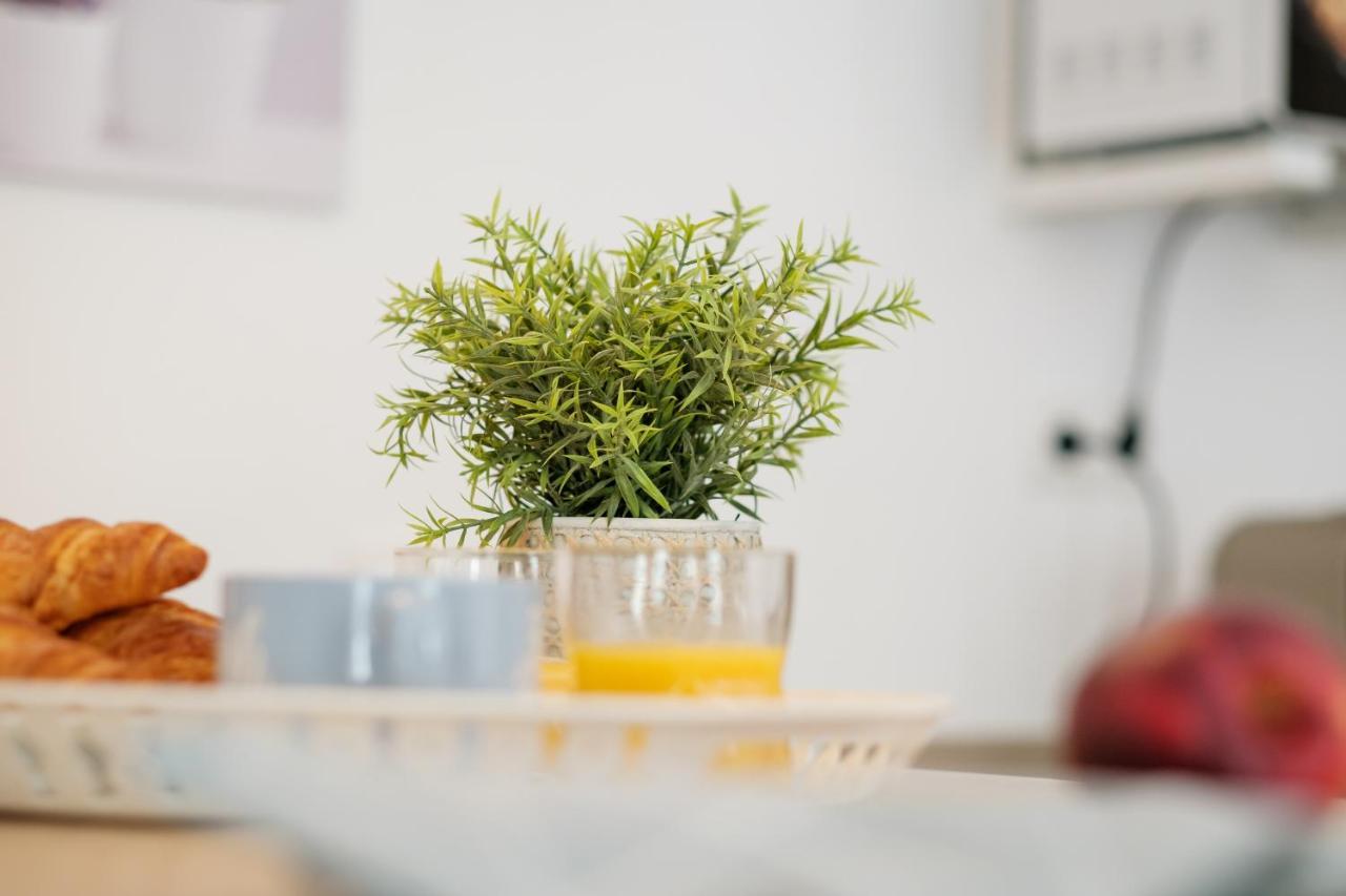 Apartamento Deluxe Con Piscina, Terraza & Parking Málaga Eksteriør billede