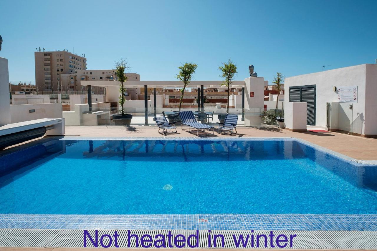 Apartamento Deluxe Con Piscina, Terraza & Parking Málaga Eksteriør billede